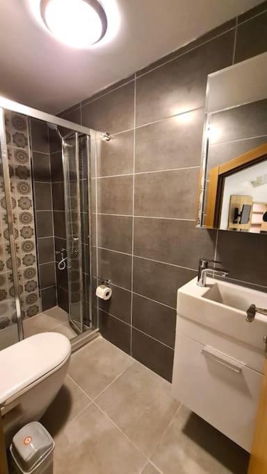 Social House Mil Hotel Истанбул Екстериор снимка