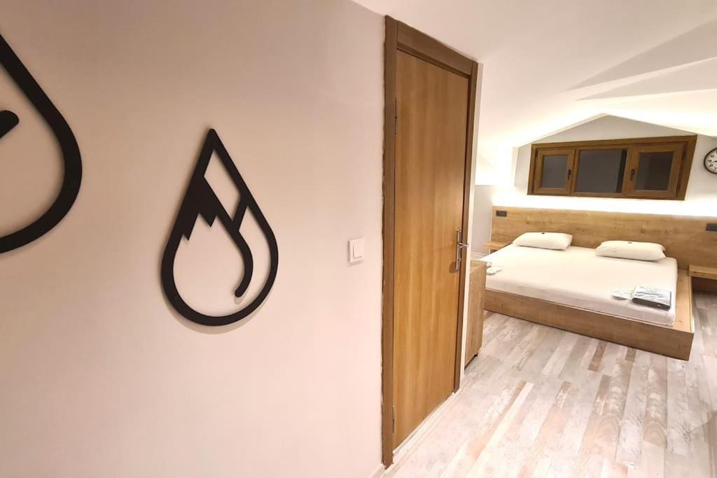 Social House Mil Hotel Истанбул Екстериор снимка