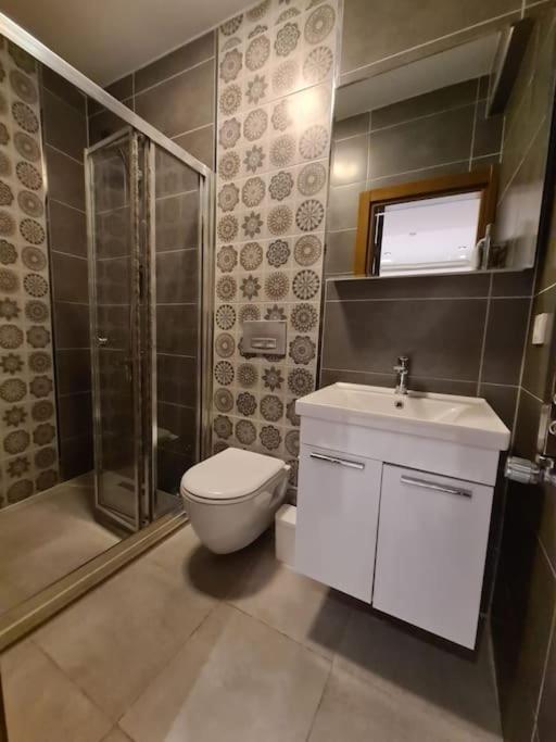 Social House Mil Hotel Истанбул Екстериор снимка