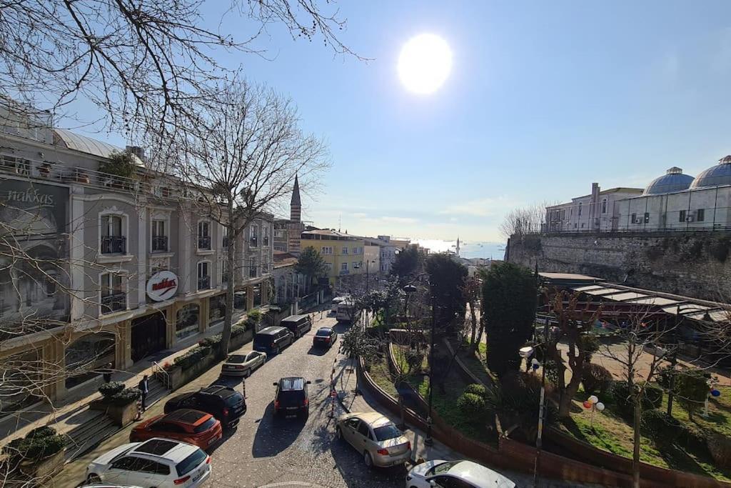 Social House Mil Hotel Истанбул Екстериор снимка