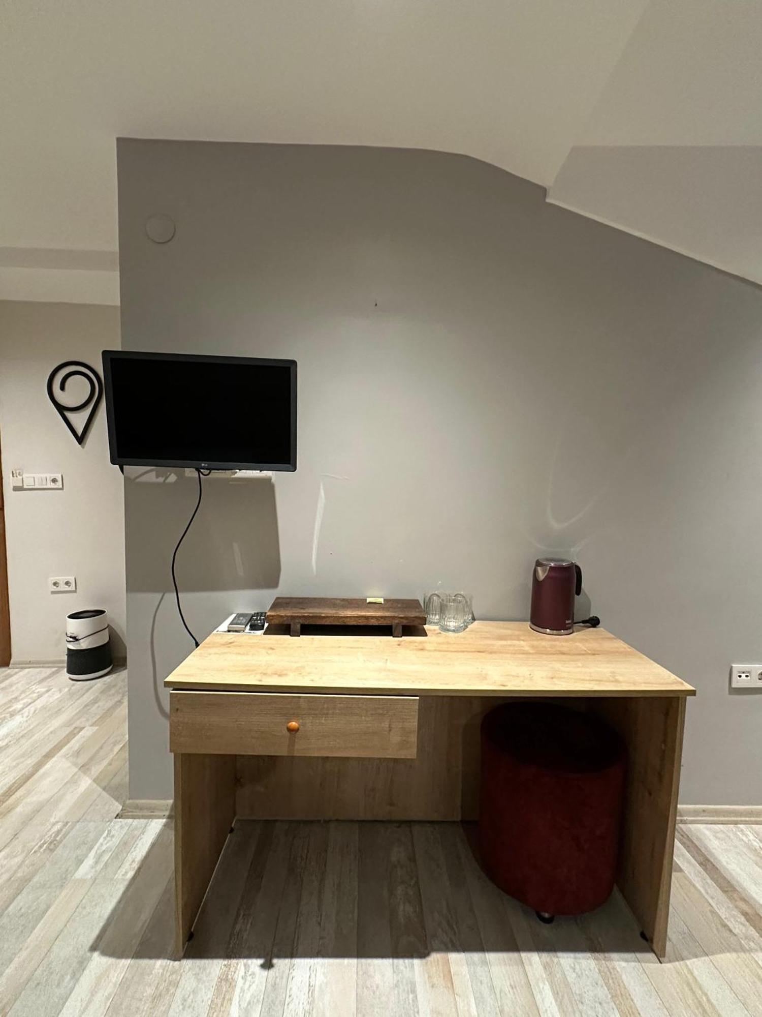 Social House Mil Hotel Истанбул Екстериор снимка