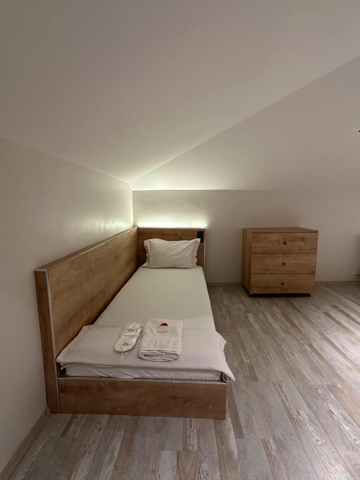 Social House Mil Hotel Истанбул Екстериор снимка