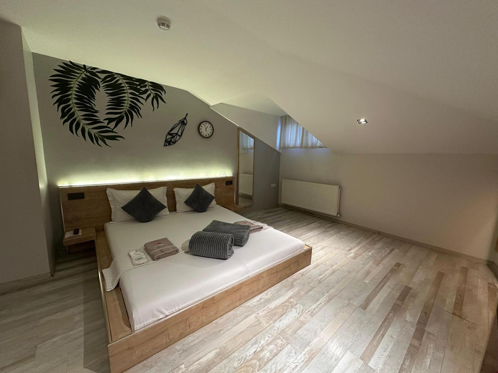 Social House Mil Hotel Истанбул Екстериор снимка